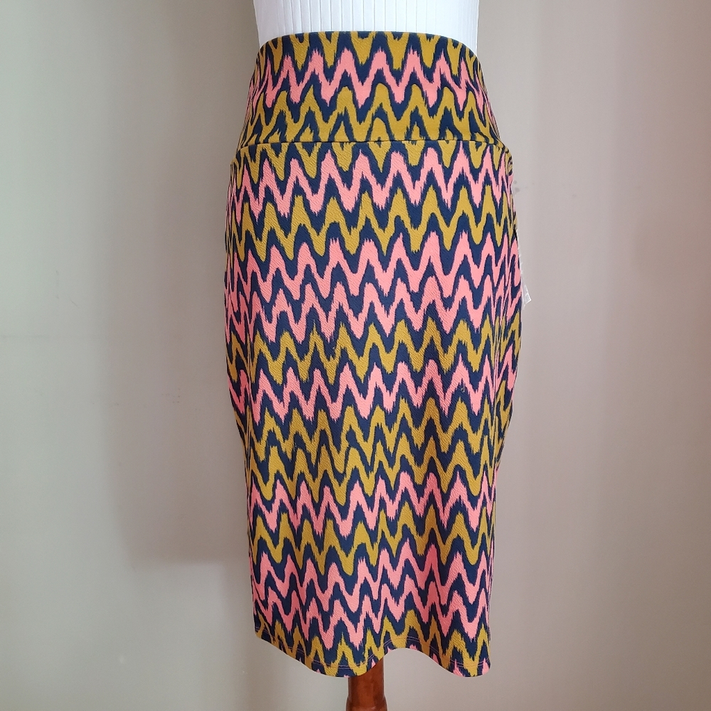 Lularoe Medium Cassie pencil skirt